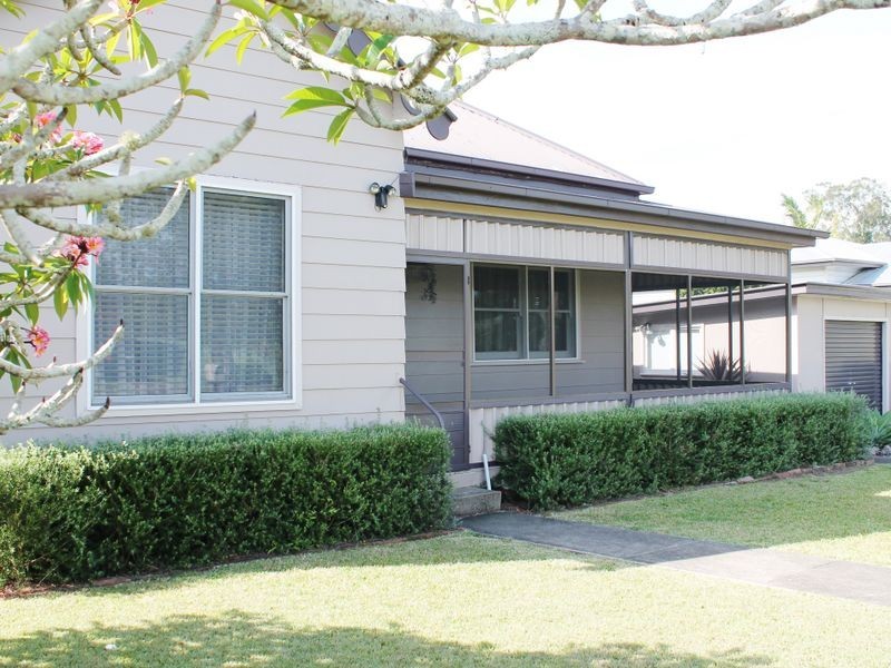 17 Railway Street, Taree NSW 2430