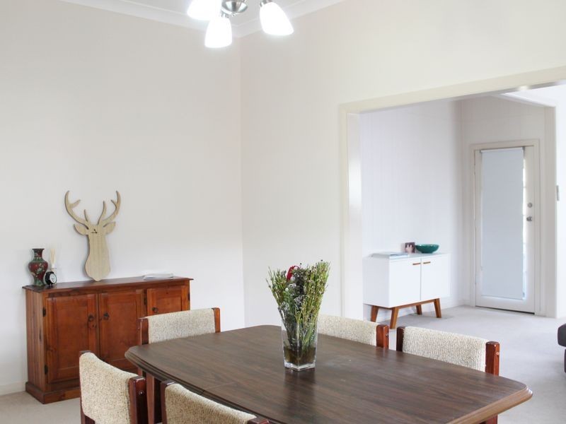 17 Railway Street, Taree NSW 2430