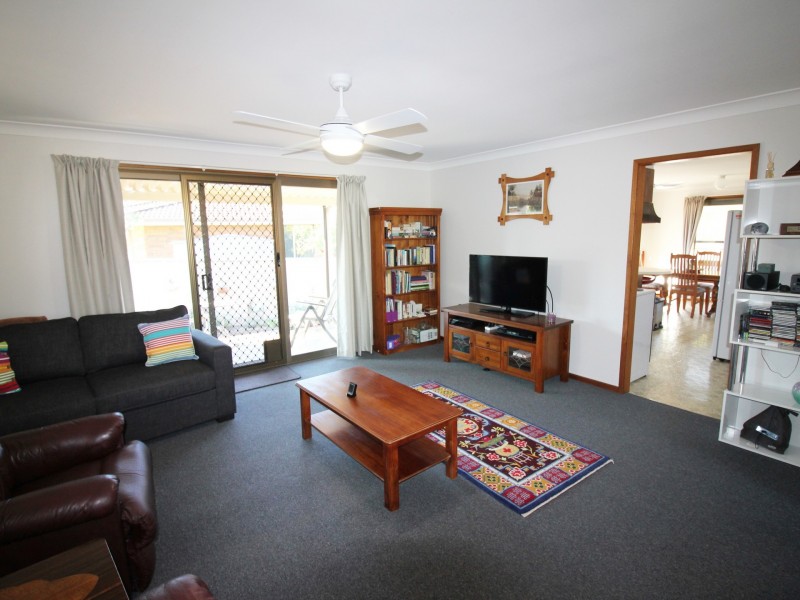 4 Banksia Place, Taree NSW 2430