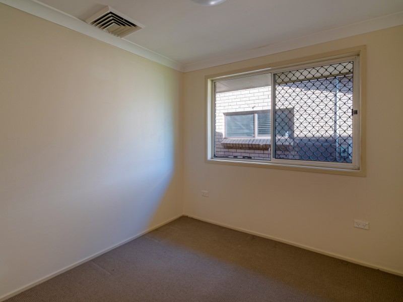 43 Kanangra Drive, Taree NSW 2430