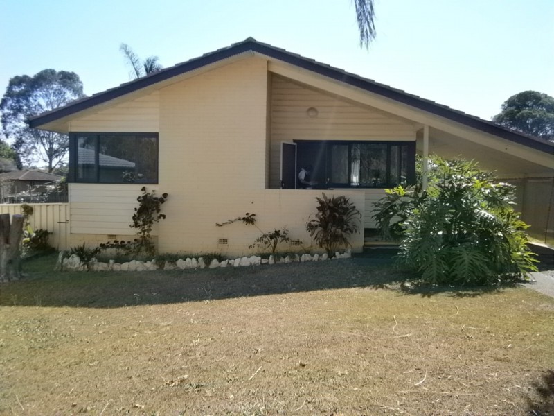 6 Mawarra Place, Taree NSW 2430