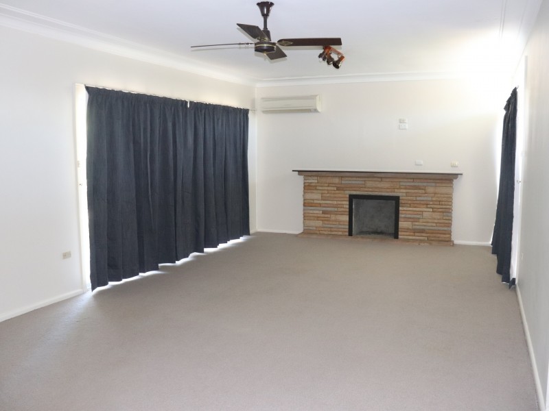 24 Edinburgh Drive, Taree NSW 2430
