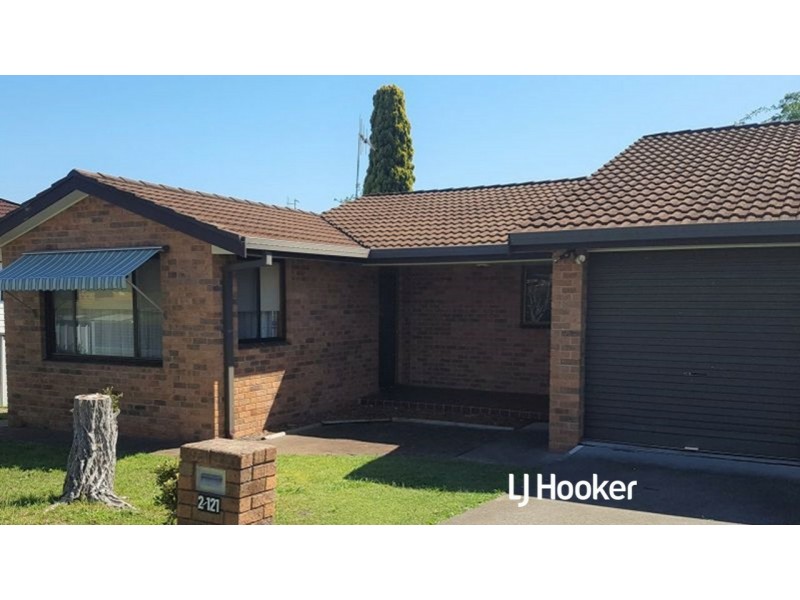 2/121 Albert Street, Taree NSW 2430