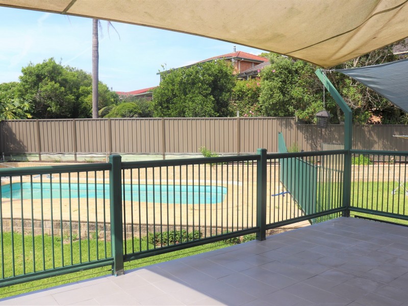 18 Peveril St, Tinonee NSW 2430