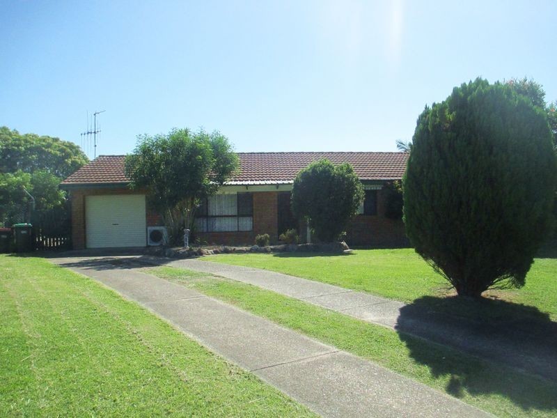 28 Bangalow Place, Taree NSW 2430