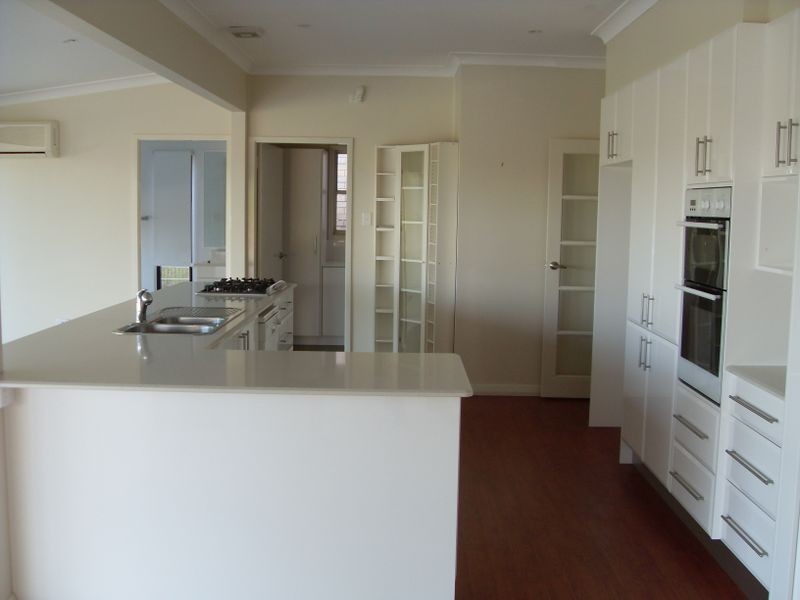 8 Cowan Road, Taree NSW 2430