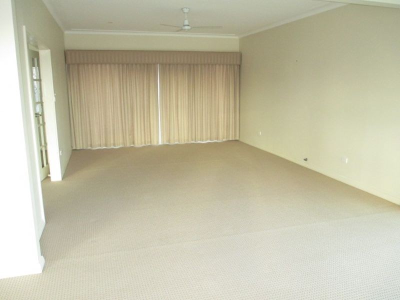 8 Cowan Road, Taree NSW 2430