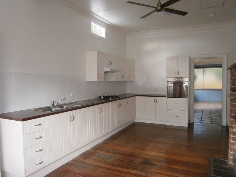 39 Macquarie Street, Taree NSW 2430