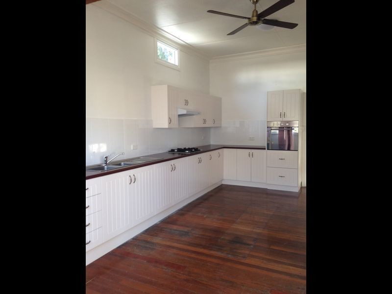 39 Macquarie Street, Taree NSW 2430