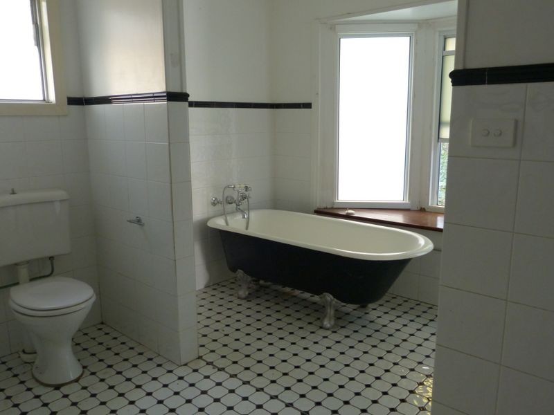 39 Macquarie Street, Taree NSW 2430