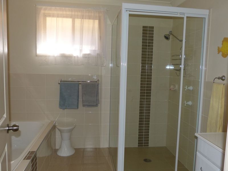 8 Melaleuca Place, Taree NSW 2430