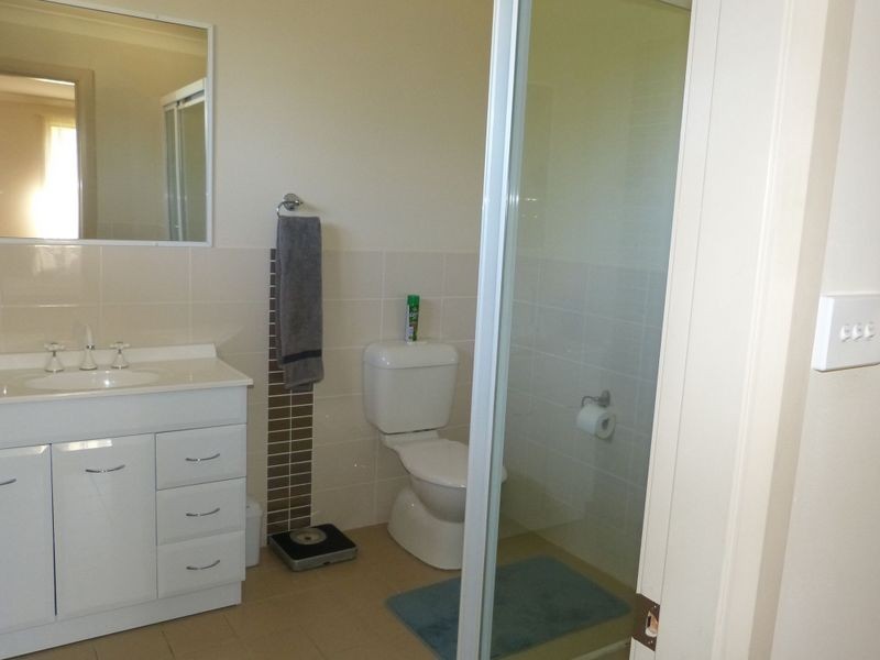 8 Melaleuca Place, Taree NSW 2430