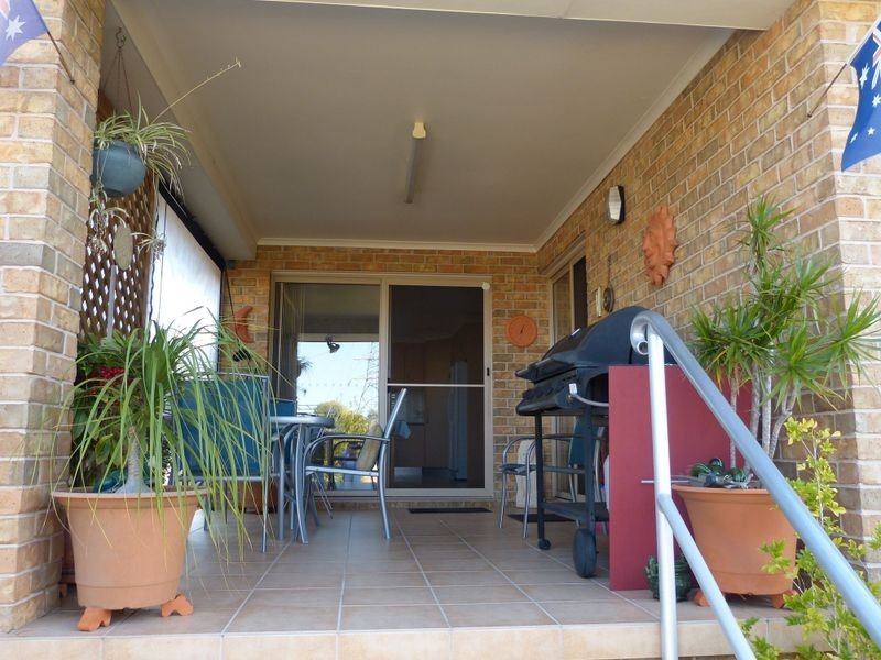 8 Melaleuca Place, Taree NSW 2430