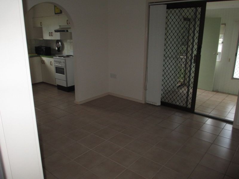 2/18 Nicoll Street, Taree NSW 2430