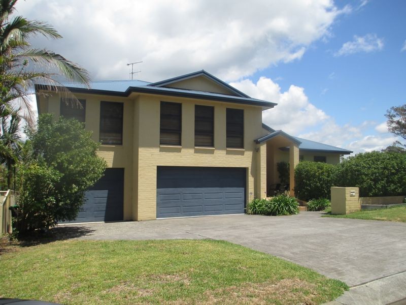 320 Saltwater Road, Wallabi Point NSW 2430