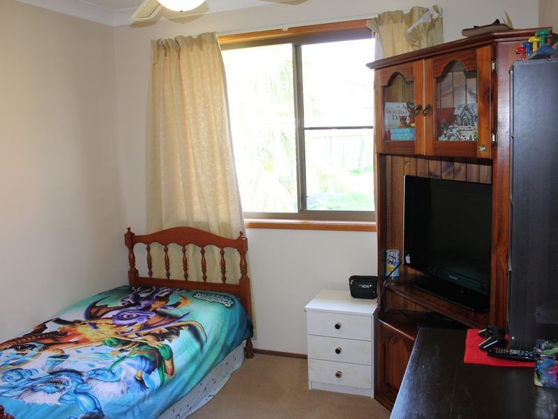 27 Lawson Crescent, Taree NSW 2430
