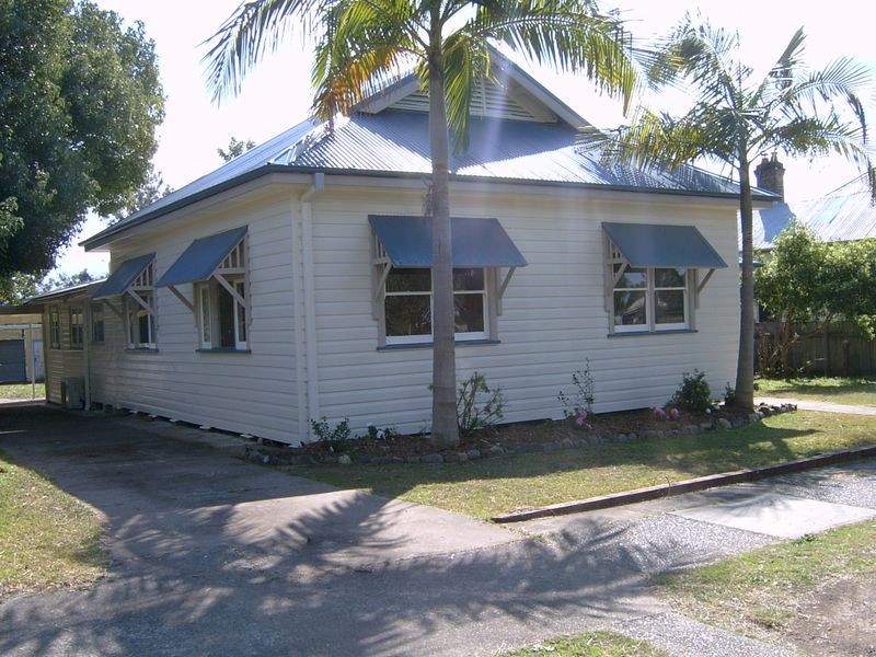39 Wynter Street, Taree NSW 2430