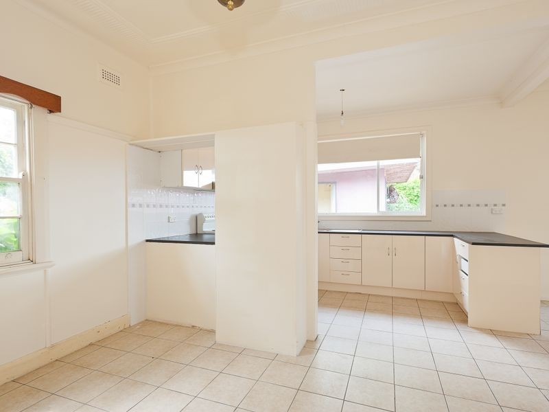 127 Commerce Street, Taree NSW 2430