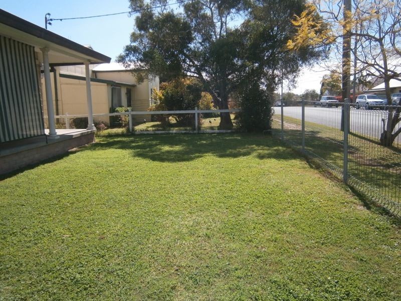 12 Kanangra Drive, Taree NSW 2430