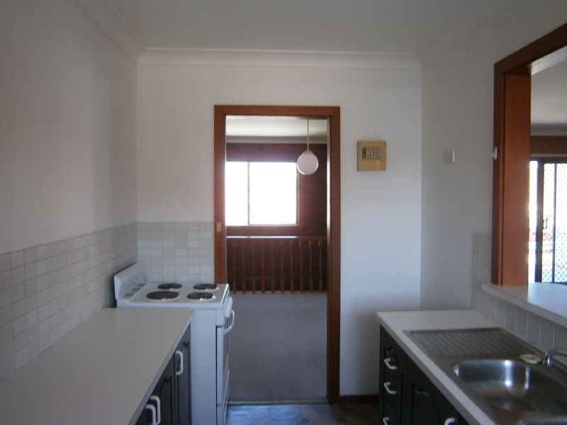 3/2 Albert Lane, Taree NSW 2430