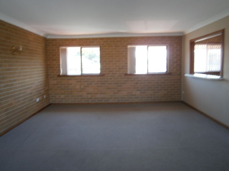3/2 Albert Lane, Taree NSW 2430