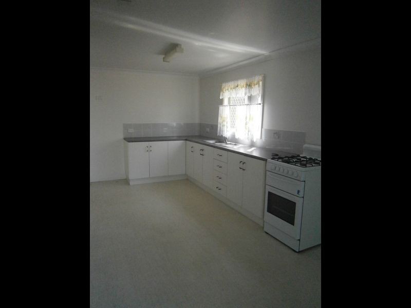 2/16 Flett Street, Taree NSW 2430