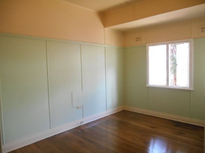 23 Commerce Street, Taree NSW 2430