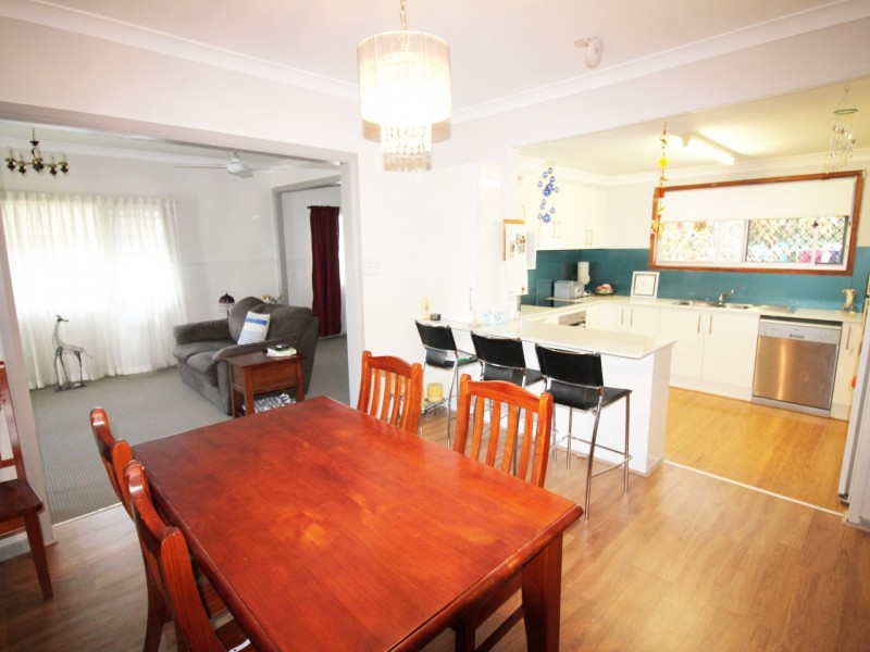 6 Spence Street, Taree NSW 2430