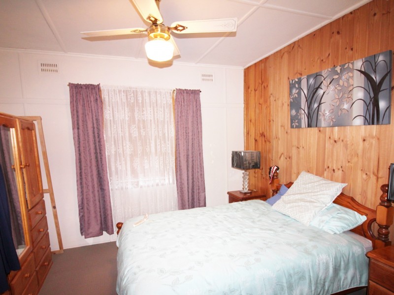 6 Spence Street, Taree NSW 2430