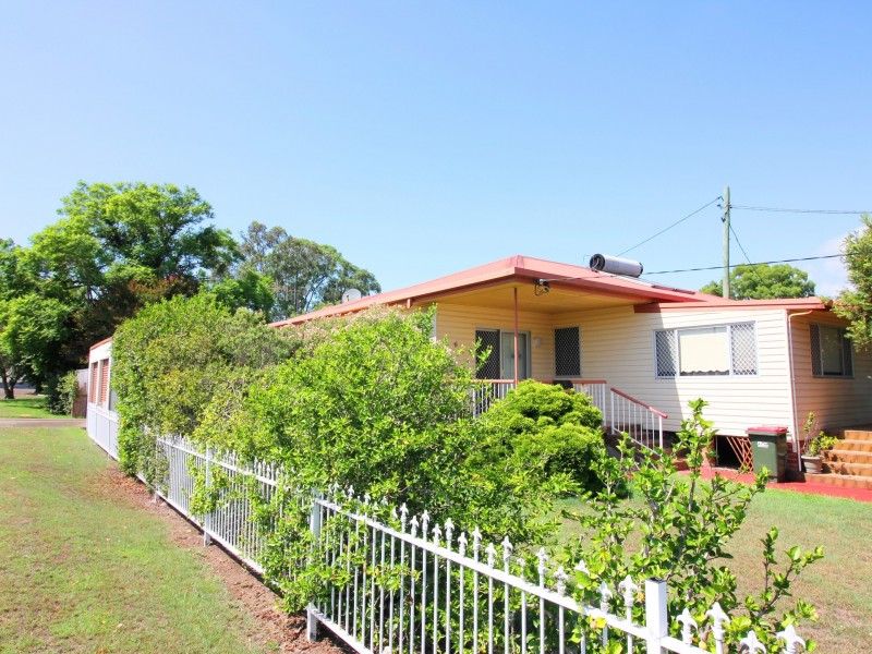 6 Spence Street, Taree NSW 2430