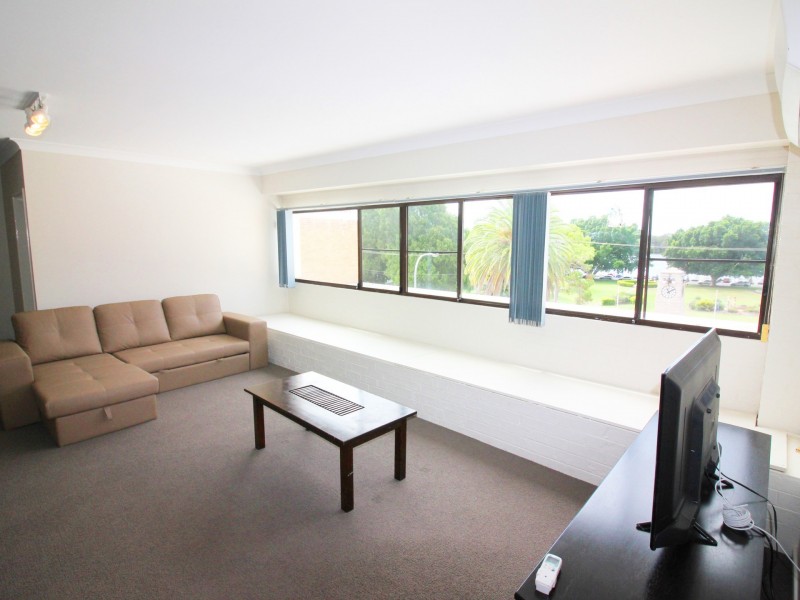 5/219-223 Victoria Street, Taree NSW 2430