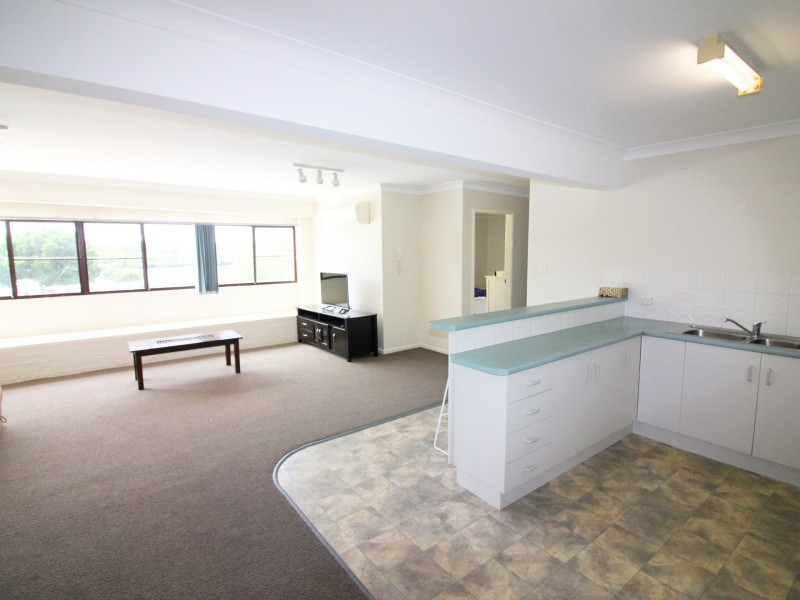 5/219-223 Victoria Street, Taree NSW 2430