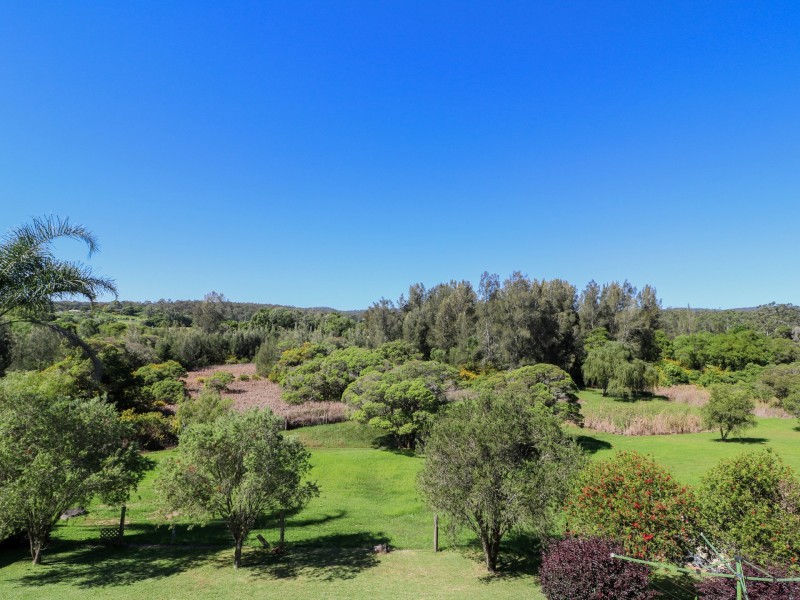 11 Caparra Close, Tinonee NSW 2430