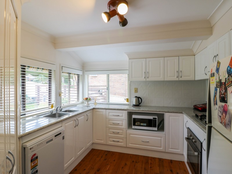 11 Caparra Close, Tinonee NSW 2430