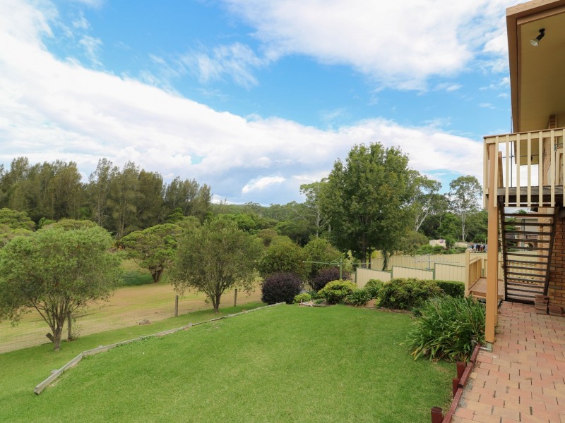 11 Caparra Close, Tinonee NSW 2430