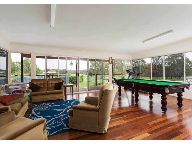 6 Farmview Drive, Cundletown NSW 2430