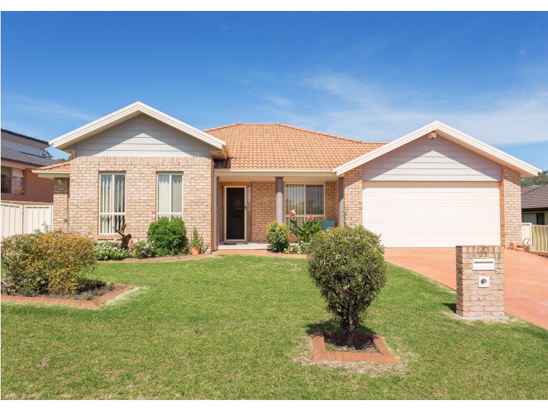 11 Duranbar Place, Taree NSW 2430