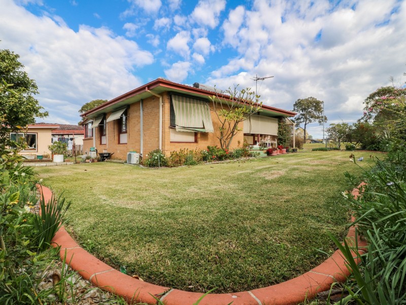 21 Valerie Street, Taree NSW 2430
