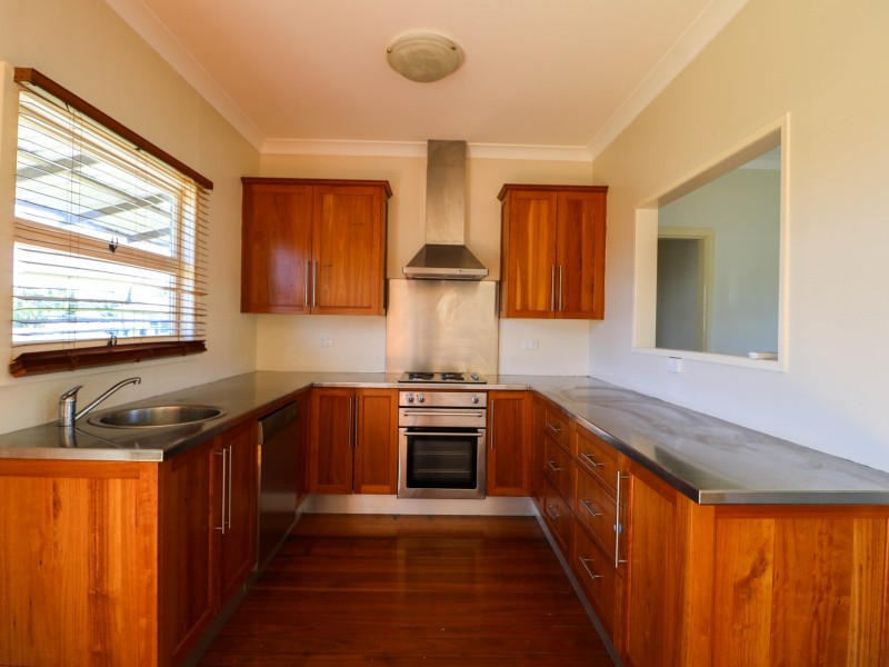 99 Cowper Street, Taree NSW 2430