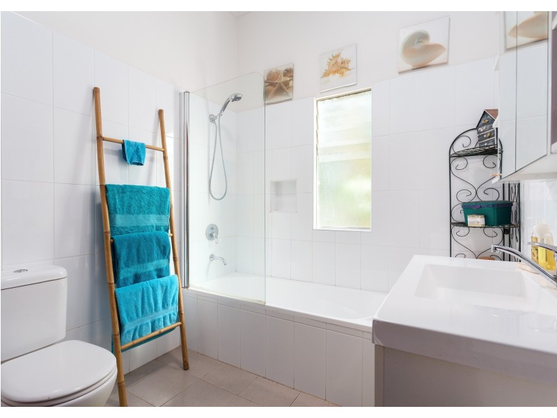 27 Eric Street, Taree NSW 2430