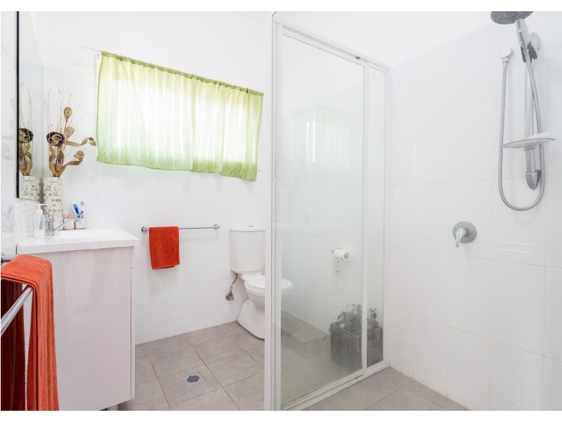 27 Eric Street, Taree NSW 2430