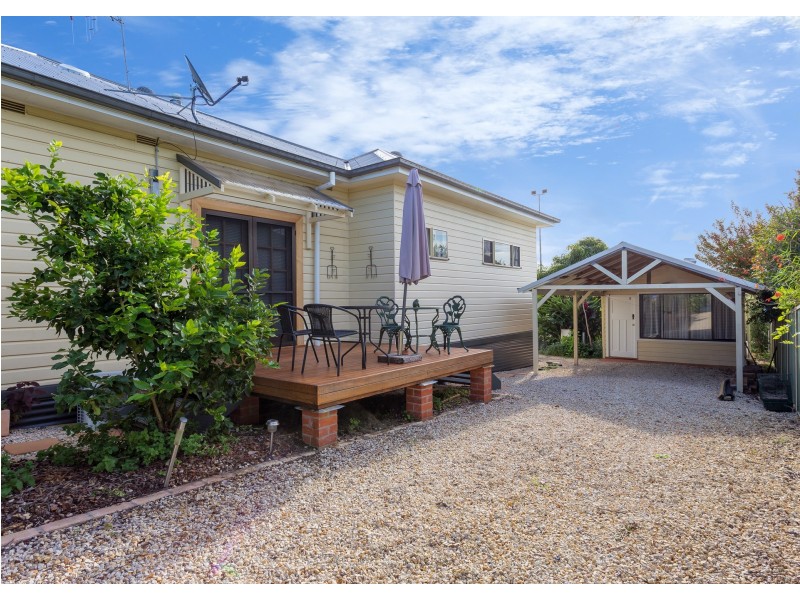 27 Eric Street, Taree NSW 2430