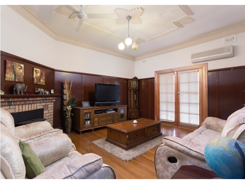 27 Eric Street, Taree NSW 2430