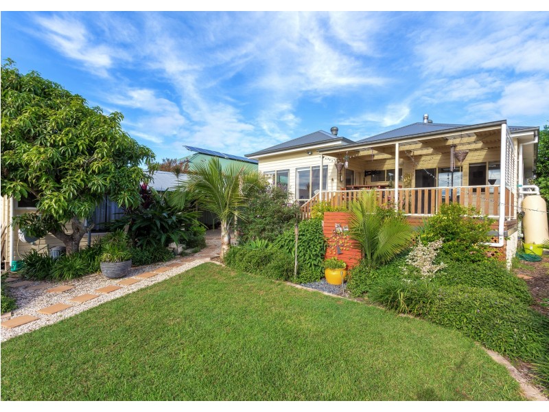 27 Eric Street, Taree NSW 2430