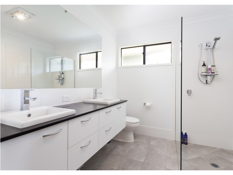 5 Wyanna Drive, Taree NSW 2430
