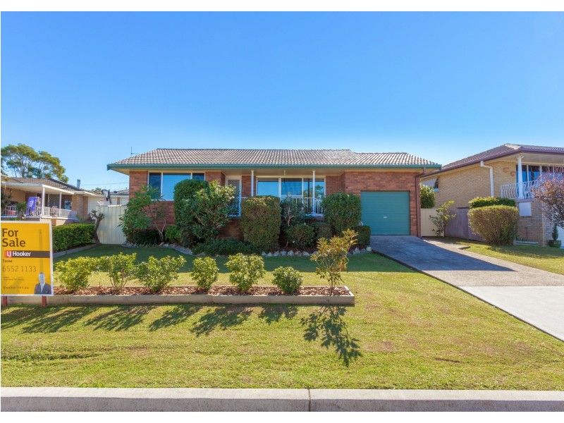 6 Wootton Crescent, Taree NSW 2430