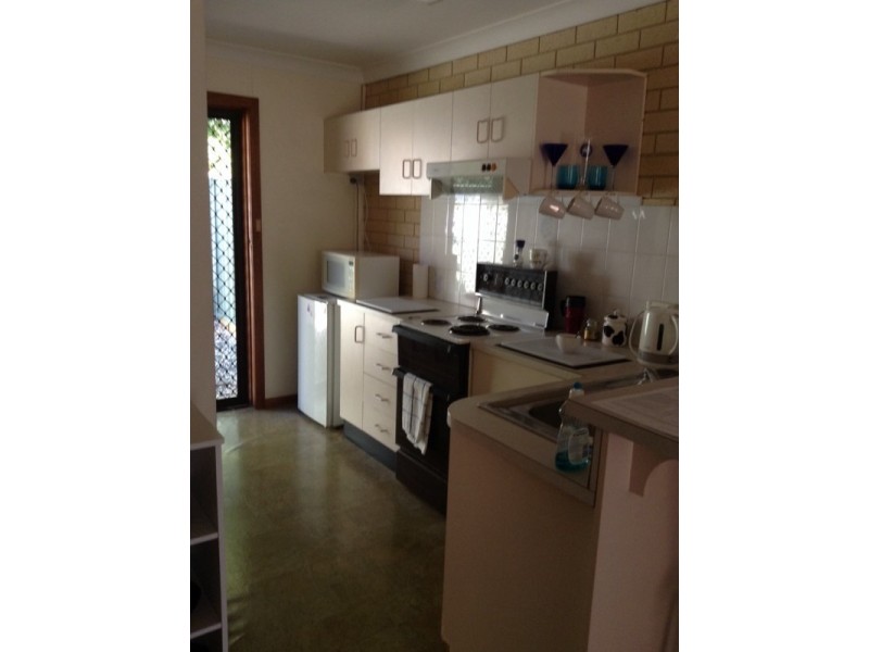 2/15 Deb Street, Taree NSW 2430