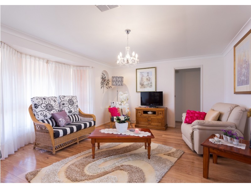 25 Petken Drive, Taree NSW 2430