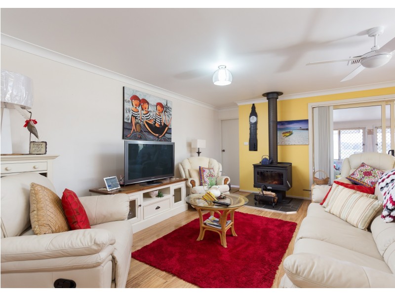 25 Petken Drive, Taree NSW 2430