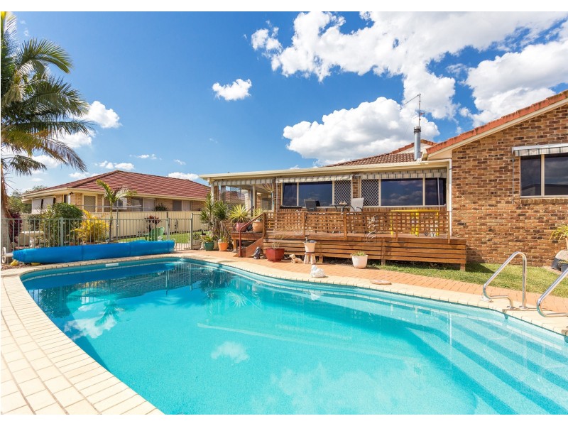 25 Petken Drive, Taree NSW 2430